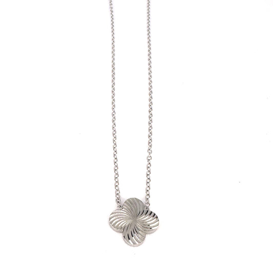 Plain Clover Necklace