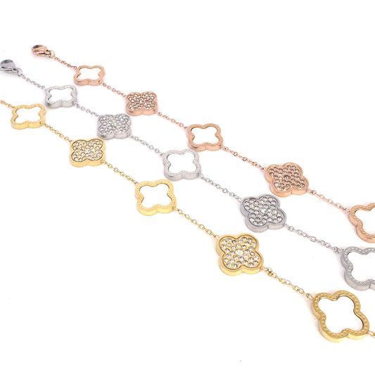 Lacey White Clover Bracelet