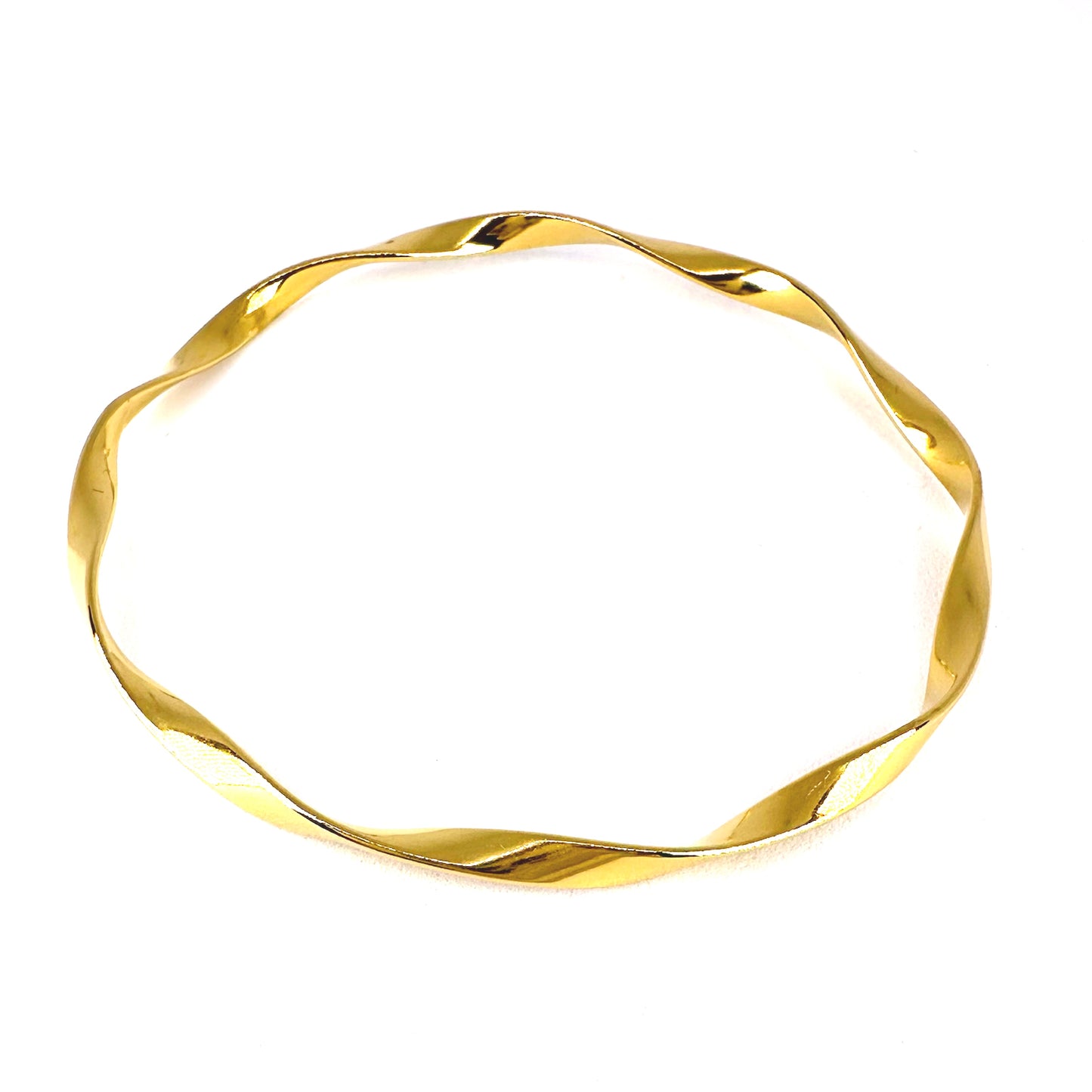 Nola Bangle