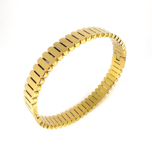 Goldie Bangle